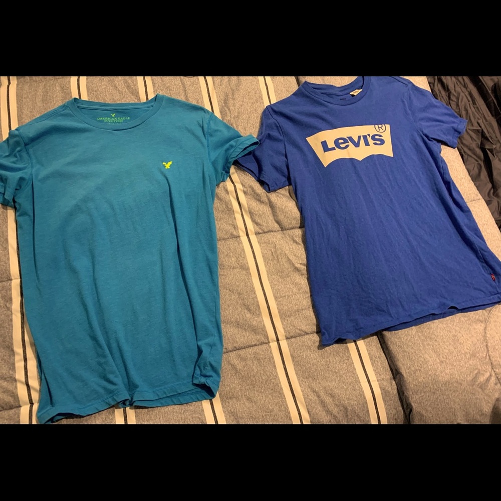 4 tee’s multi color